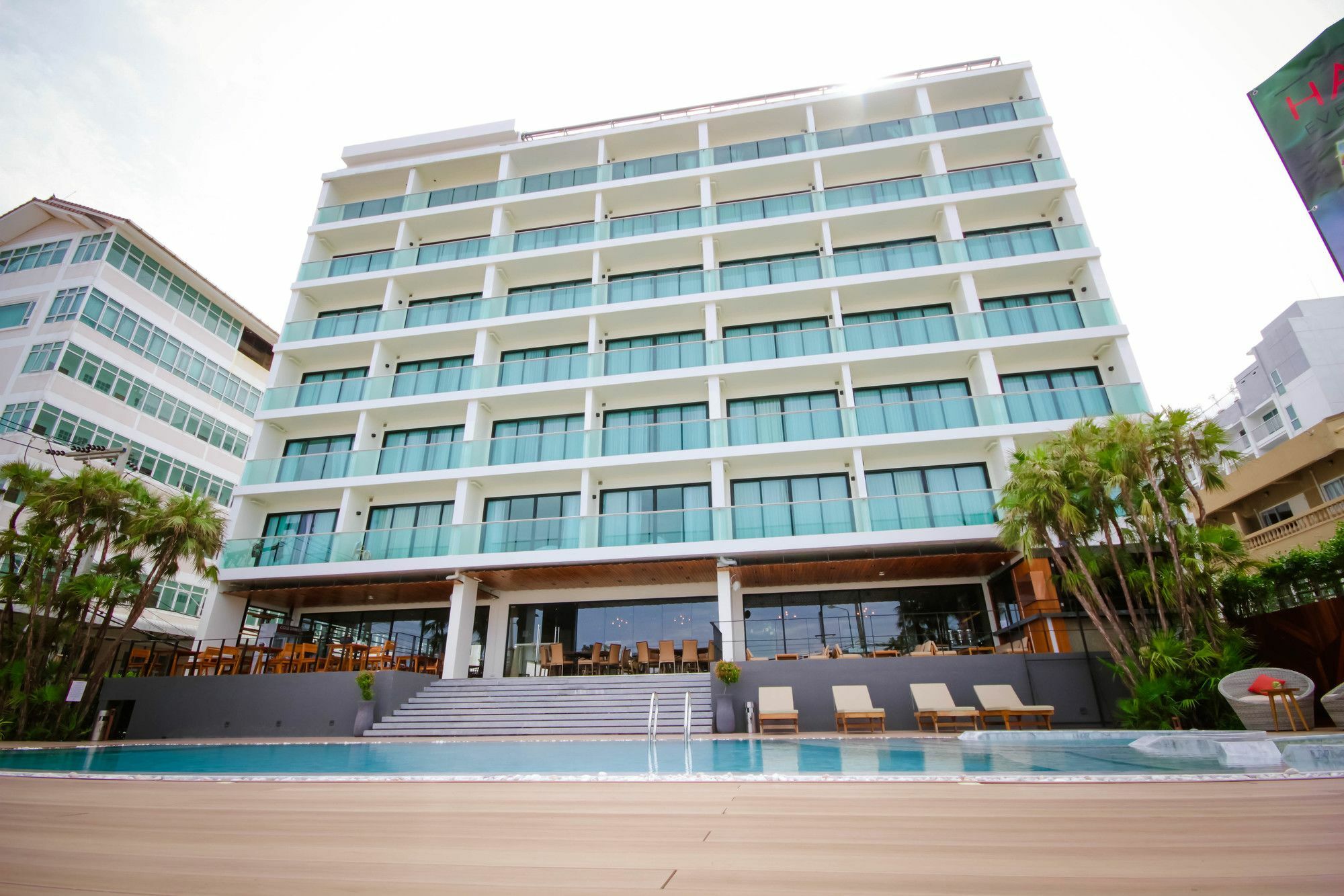 חוף ג'ומטיין Zand Morada Pattaya מראה חיצוני תמונה