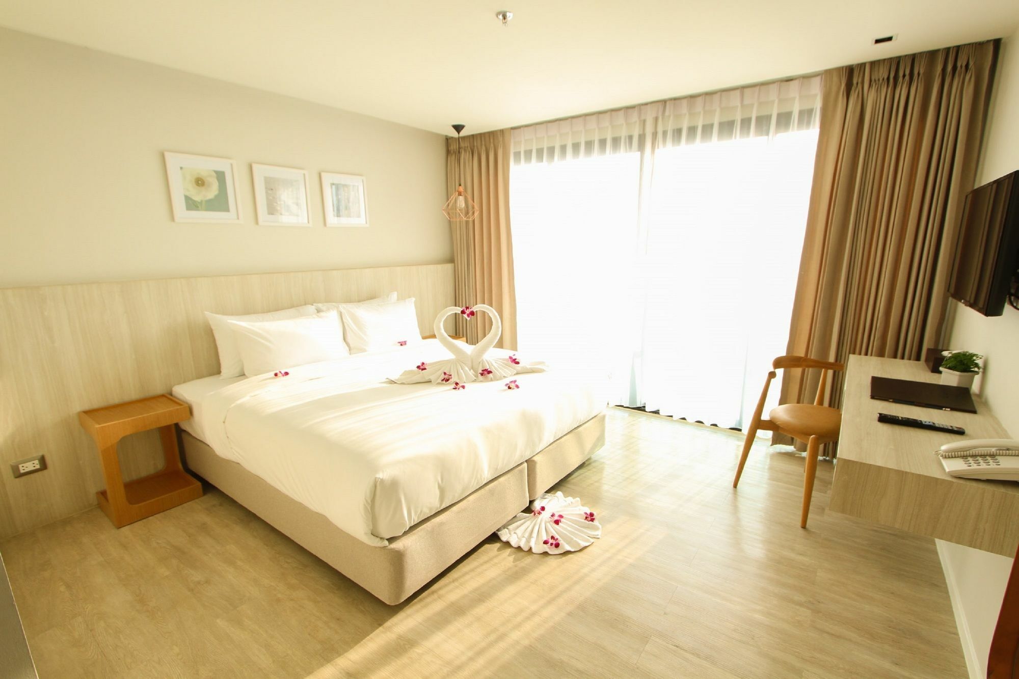 חוף ג'ומטיין Zand Morada Pattaya מראה חיצוני תמונה