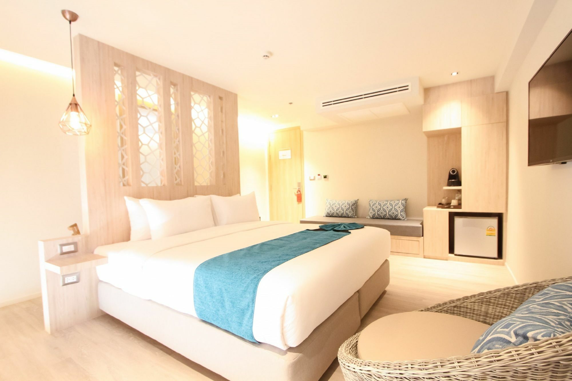 חוף ג'ומטיין Zand Morada Pattaya מראה חיצוני תמונה